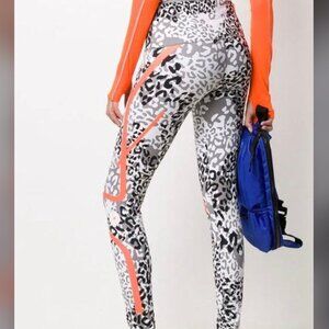 striped leopard-print leggings NWT/ size M